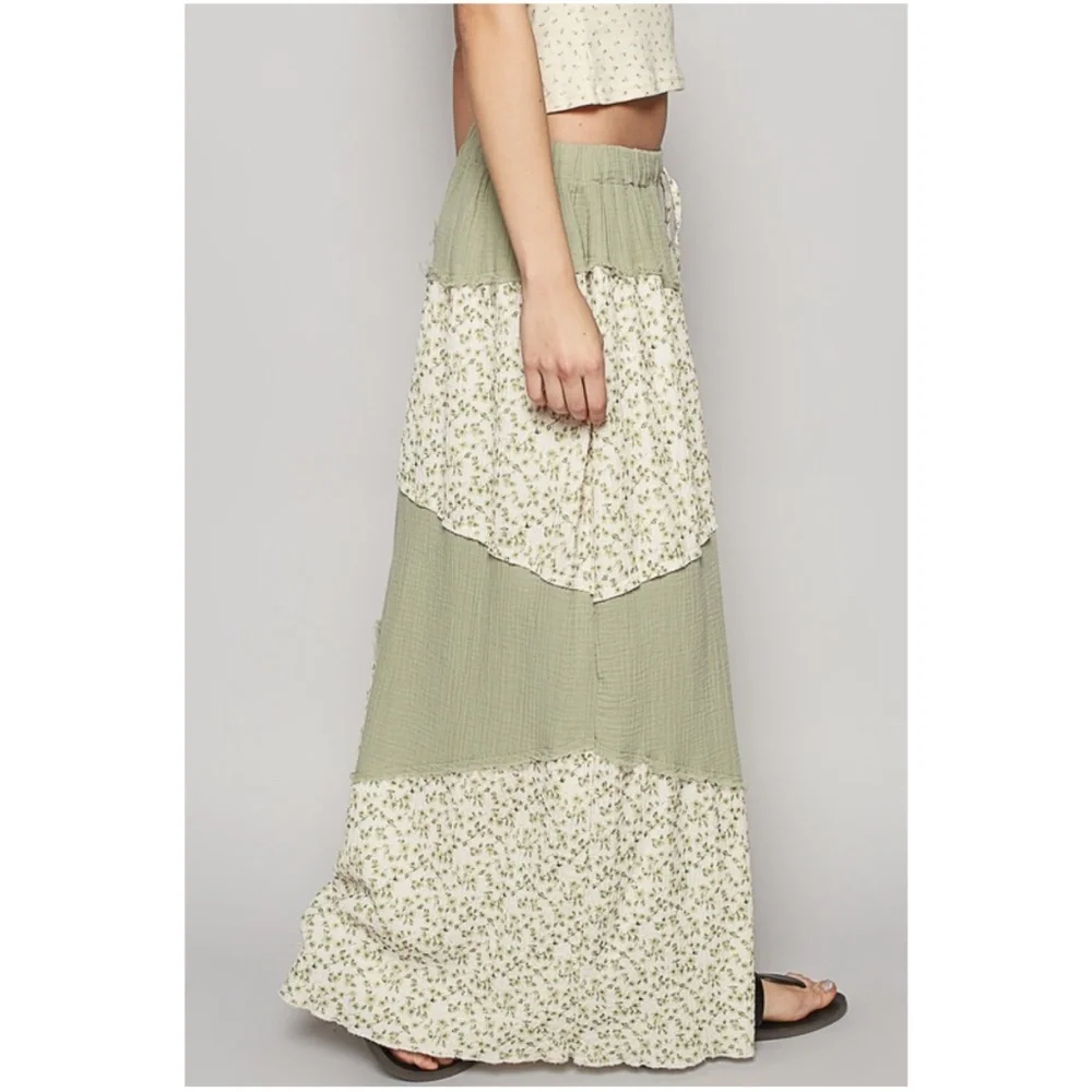 POL Mint Floral Print Color Block Wide leg Pants - Picture 5 of 5